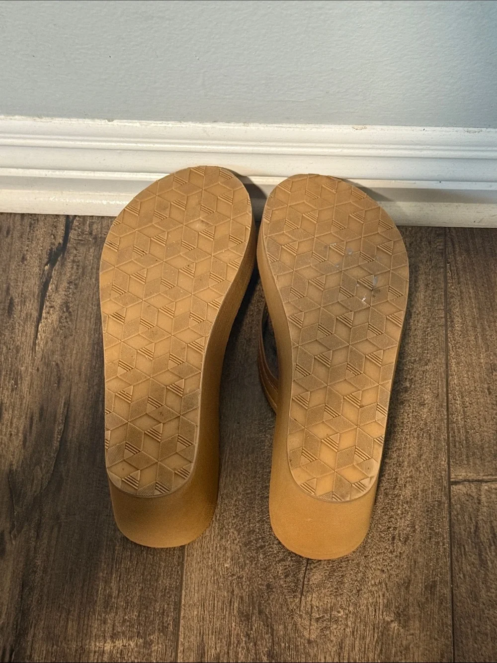 ALDO Tan Platform Wedge Thong Sandals with Metallic Accent